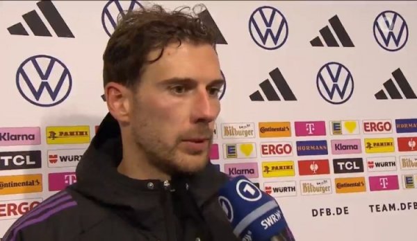 格雷茨卡：咱们对弘扬遵循感到安闲，对方早早红牌让情况有些特等