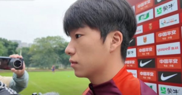 李镇全：铜梁龙生效冲超极端繁盛 对韩国作念好我方、负重致远